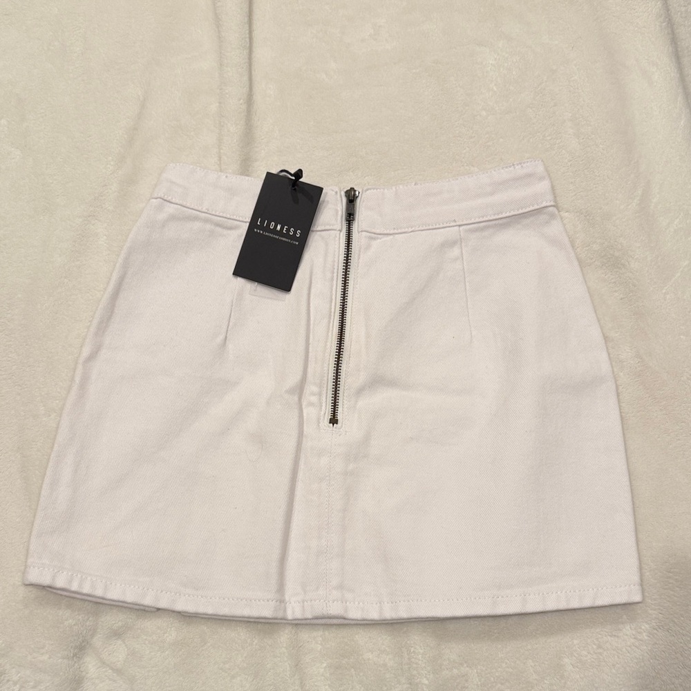 Lioness Fashion White Mini Skirt